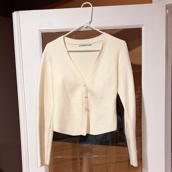 NWOT Abercrombie & Fitch LuxeLoft Rounded Sleeve Cardigan - Picture 6 of 10